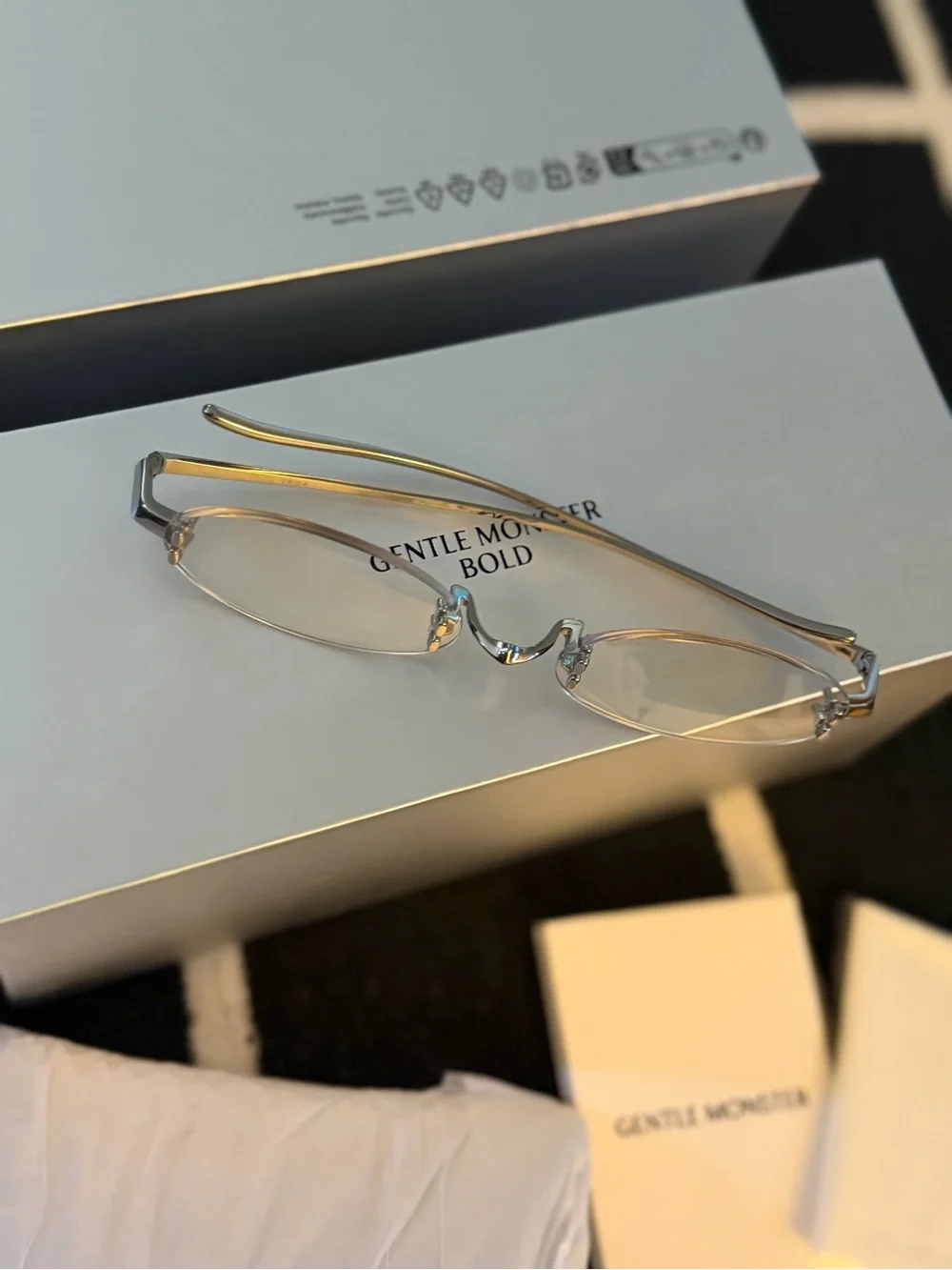 GENTLE MONSTER Furi Silver Rimless Oval Clear Glasses